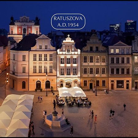 Ratuszova Stary Rynek Old Market Square Premium Apartments & Restaurant Ad 1954 Poznań Eksteriør bilde