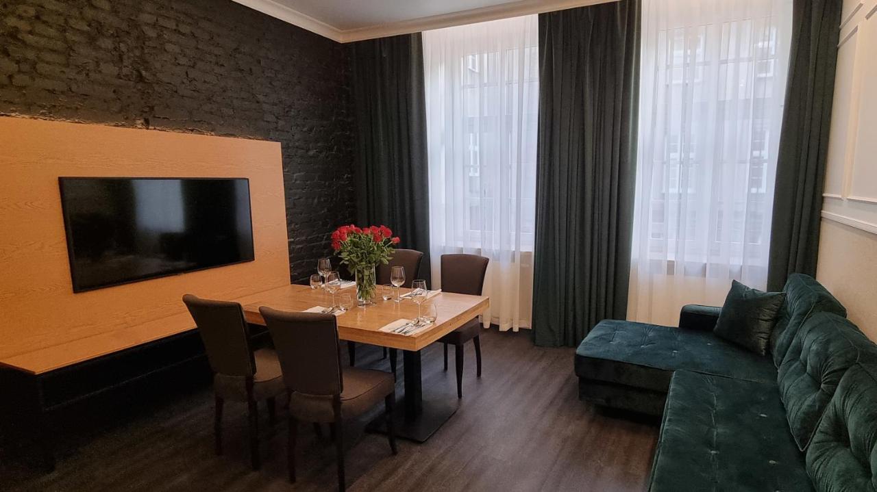 Ratuszova Stary Rynek Old Market Square Premium Apartments & Restaurant Ad 1954 Poznań Eksteriør bilde